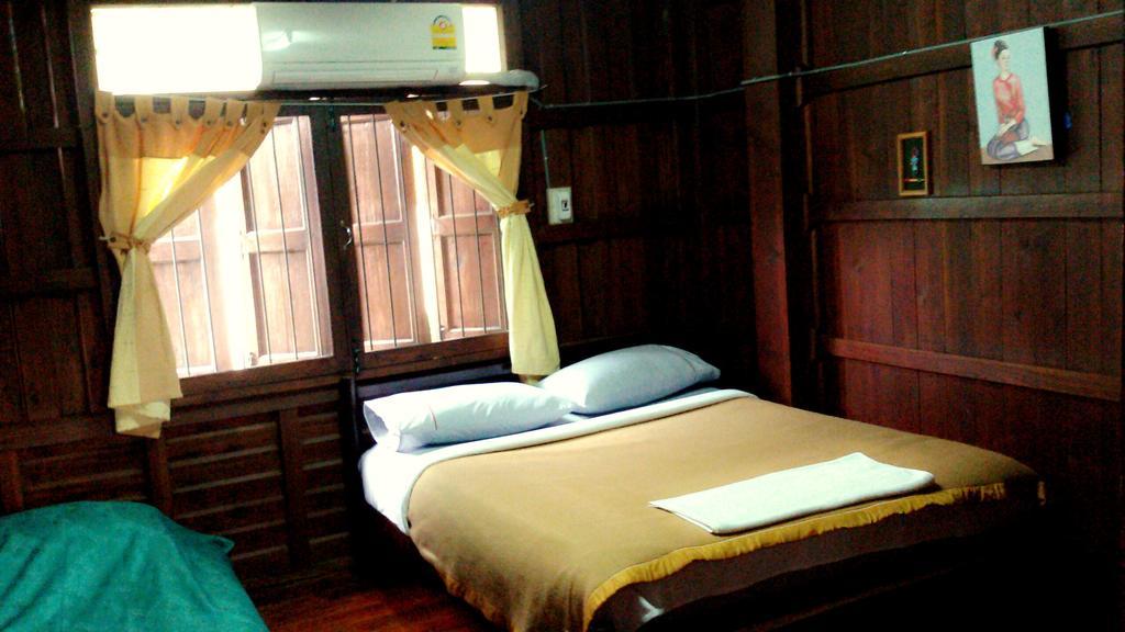 Baan Mai Guesthouse Mae Hong Son Pokój zdjęcie