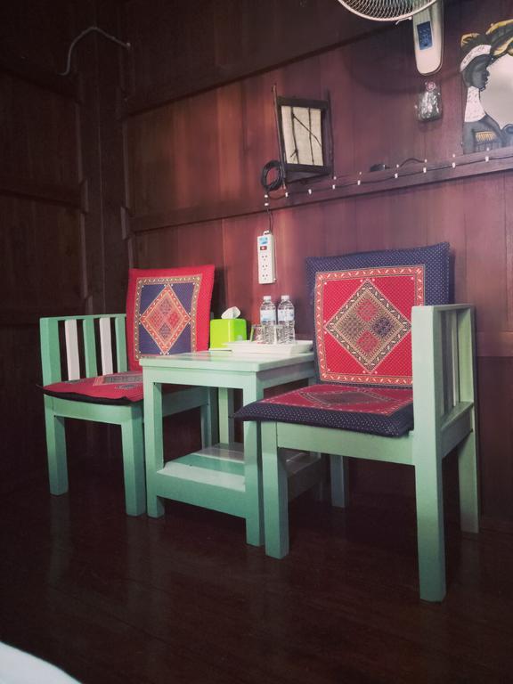 Baan Mai Guesthouse Mae Hong Son Zewnętrze zdjęcie