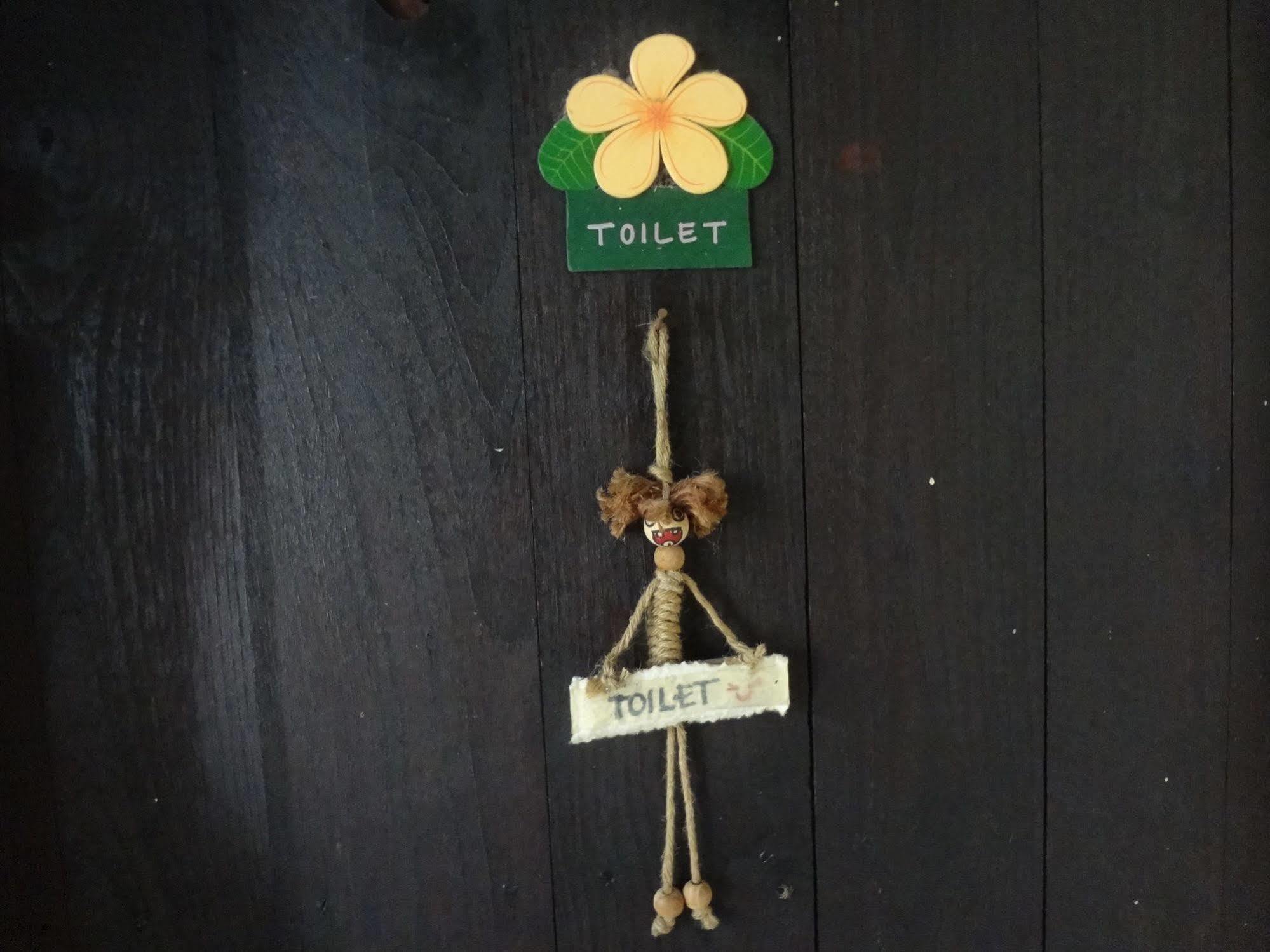 Baan Mai Guesthouse Mae Hong Son Zewnętrze zdjęcie