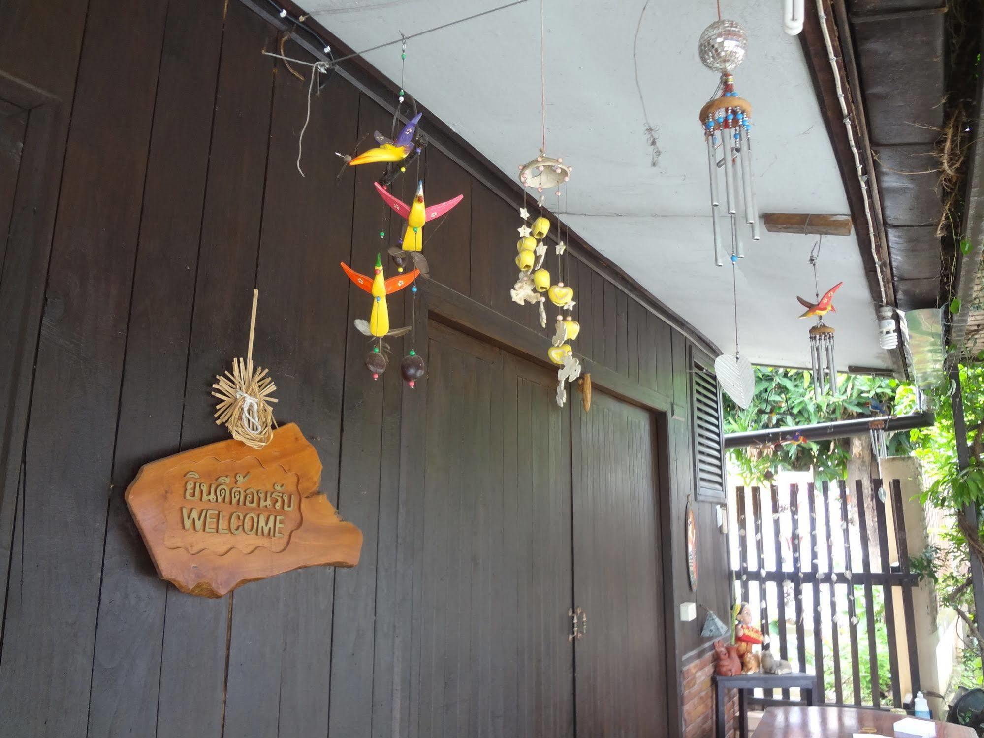 Baan Mai Guesthouse Mae Hong Son Zewnętrze zdjęcie